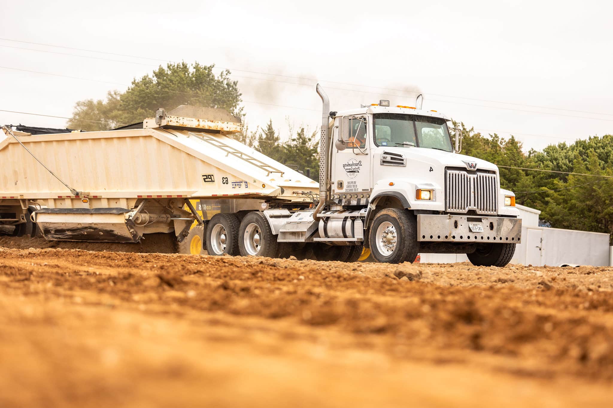 About fecht dirt work